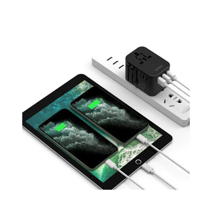 WiWU UA-303 Universal Plug Adapter 33.5W with Type-C Ports